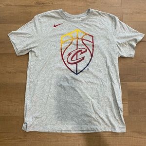 Cleveland Cavaliers short sleeve Nike